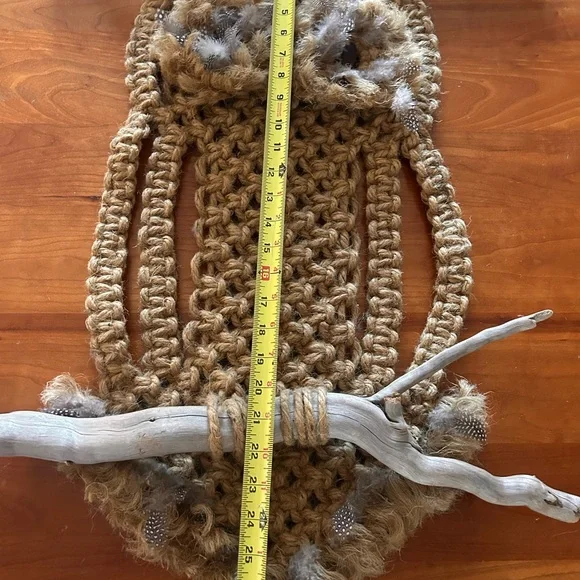 Large Vintage 70s macrame Owl with driftwood pieces - Picture 7 of 8